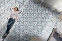 Carta da Parati decorazione piastrelle geometriche vintage.