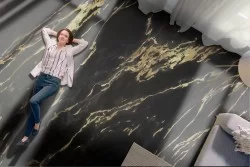 Black and gold marble surface wallpaper