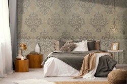 Classic vintage English pattern wallpaper.