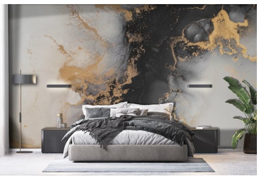 Marble effect wallpaper with gold finishes