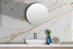 Adhesive Wallpaper with marble effect gold finishes