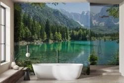 Carta da parati bosco con montagna e lago