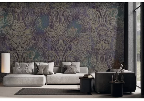 Vintage purple gold damask wallpaper