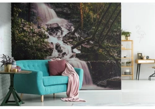 Carta da Parati paesaggio cascata nel bosco