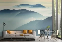 Carta da Parati paesaggio montagne con alberi nella nebbia