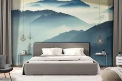 Carta da Parati paesaggio montagne con alberi nella nebbia