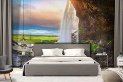 Carta da Parati cascata tra le montagne paesaggio