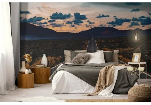 Carta da Parati strada tra le montagne paesaggio foto 2