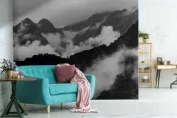 Carta da Parati montagne picchi tra le nuvole