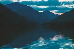 Carta da Parati Paesaggi e Natura Fiumi Cascate Laghi Montagna