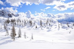 Carta da Parati Paesaggi e Natura Montagna Neve
