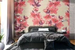 Refined nature pattern pink flowers wallpaper.