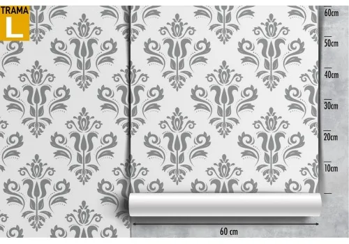 Damask pattern wallpaper with English decorations. 2