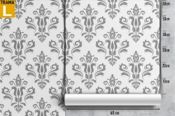Damask pattern wallpaper with English decorations.