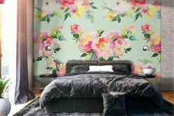 Refined wallpaper with vintage pink flowers composition.